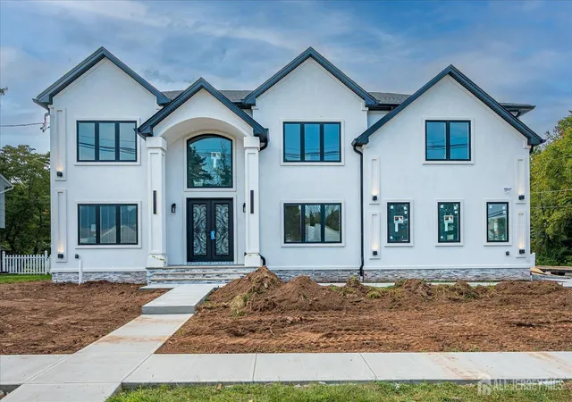 Photo 1 of Single family home for sale at 54 Nevsky St, Edison, NJ 08820 | MLS# 2704746R | Listing updated on 2026-09-23