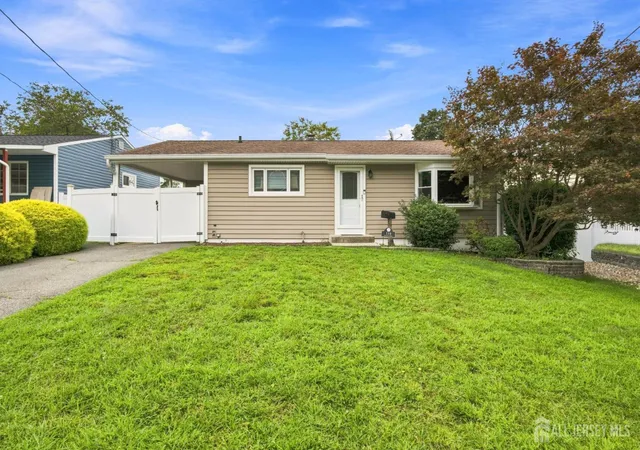 Single family home for sale at 114 Kendall Dr, Parlin, NJ 08859 | MLS# 2703768R