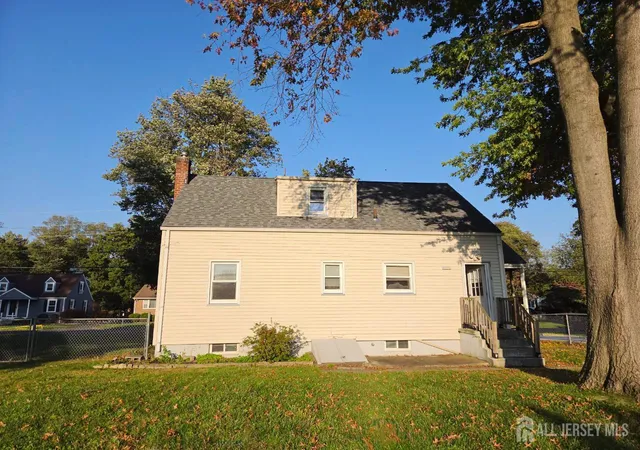 Photo 2 of Single family home for sale at 1438 Huron Rd, North Brunswick, NJ 08902 | MLS# 2706528R | Listing updated on 2026-10-19