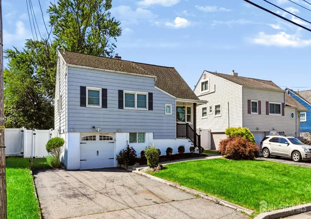 Photo 39 of Single family home for sale at 42 Jonquil Cir, Fords, NJ 08863 | MLS# 2704147R | Listing updated on 2026-09-10