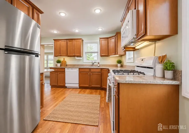 Photo 3 of Single family home for sale at 8 Aldrich St, East Brunswick, NJ 08816 | MLS# 2704185R | Listing updated on 2026-09-12
