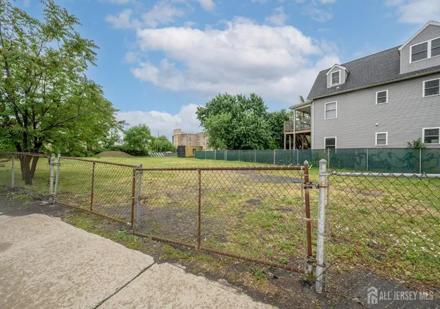 Photo 3 of Land for sale at 534 Grier Ave, Elizabeth, NJ 07202 | MLS# 2703806R | Listing updated on 2026-09-02
