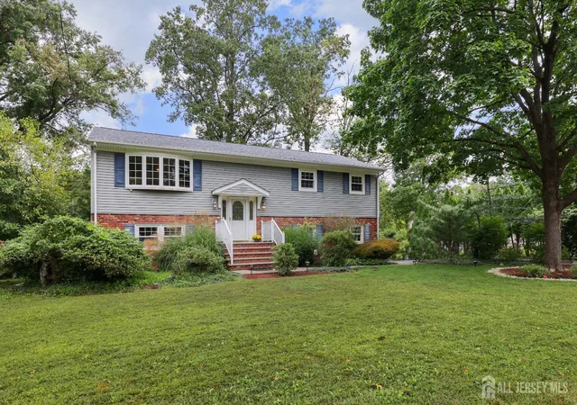 Photo 3 of Single family home for sale at 1465 Thomas Ave, North Brunswick, NJ 08902 | MLS# 2704670R | Listing updated on 2026-09-25