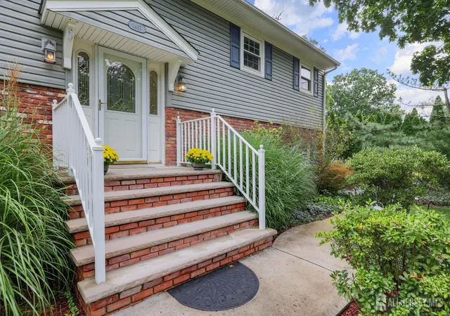 Photo 4 of Single family home for sale at 1465 Thomas Ave, North Brunswick, NJ 08902 | MLS# 2704670R | Listing updated on 2026-09-25