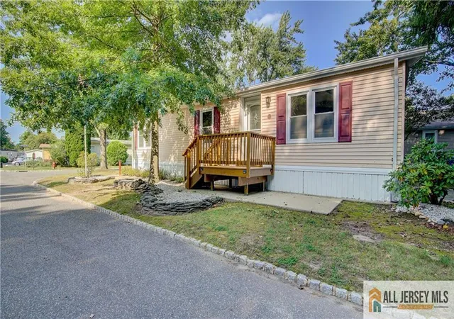 Photo 3 of Manufactured home for sale at 303 Woods End Ct, Spotswood, NJ 08884 | MLS# 2770561M | Listing updated on 2026-09-19
