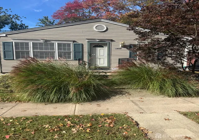 Photo 1 of Single family home for sale at 1859 Oak Rd, North Brunswick, NJ 08902 | MLS# 2706878R | Listing updated on 2026-10-26