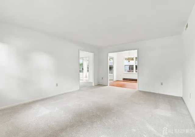 Listing Photo 5 - Condo for sale in building located at 636 Yale Wy, Monroe Township, NJ 08831 - Unit #B