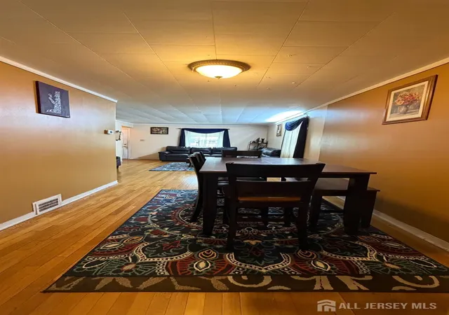 Photo 4 of Single family home for sale at 452 Crows Ml Rd, Fords, NJ 08863 | MLS# 2703884R | Listing updated on 2026-09-08