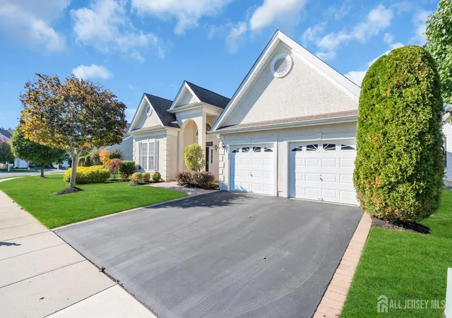 Photo 3 of Single family home for sale at 23 Kings Ml Rd, Monroe, NJ 08831 | MLS# 2706907R | Listing updated on 2026-10-29