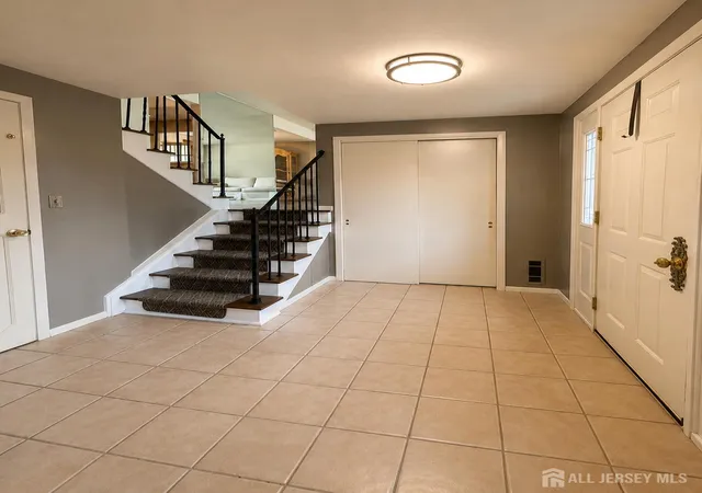 Photo 2 of Single family home for sale at 9 Lauri Ln, Middlesex, NJ 08846 | MLS# 2703773R | Listing updated on 2026-09-20