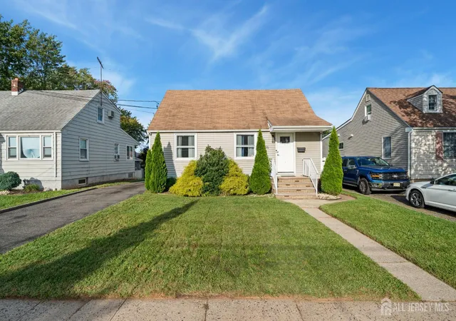 Photo 1 of Single family home for sale at 296 Saint James Ave, Woodbridge, NJ 07095 | MLS# 2703904R | Listing updated on 2026-09-16