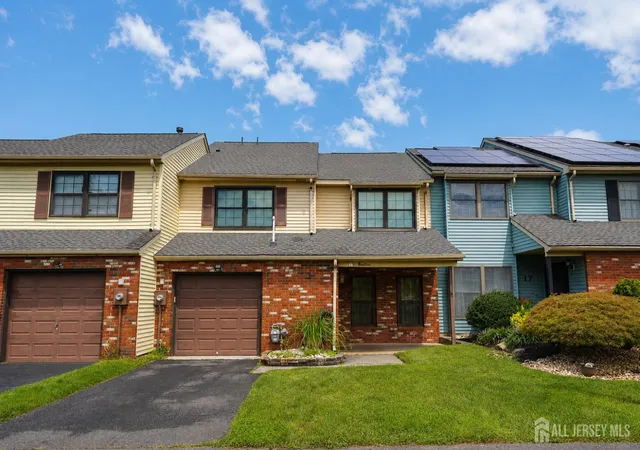 Townhouse for sale at 19 Rush Ct, East Brunswick, NJ 08816 | MLS# 2703540R