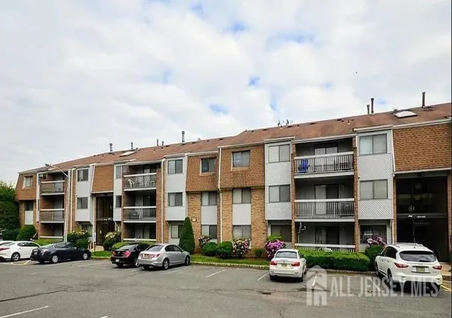 Photo 1 of Condo for sale at 513 Edison Glen Ter, Edison, NJ 08837 | MLS# 2704074R | Listing updated on 2026-09-08