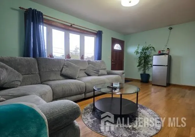 Photo 3 of Single family home for sale at 324 Evans Ave, Piscataway, NJ 08854 | MLS# 2704419R | Listing updated on 2026-09-25