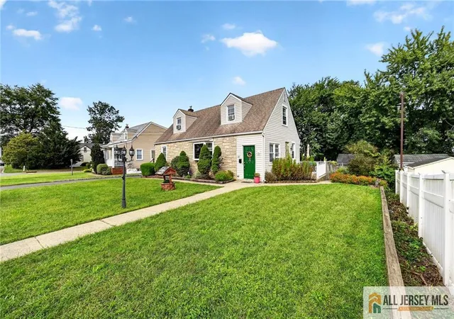 Photo 3 of Single family home for sale at 12 Cornell St, Avenel, NJ 07001 | MLS# 2770513M | Listing updated on 2026-09-25