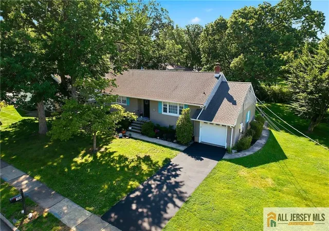 Photo 2 of Single family home for sale at 708 Sunbrite Ln, Piscataway, NJ 08854 | MLS# 2770446M | Listing updated on 2026-09-22