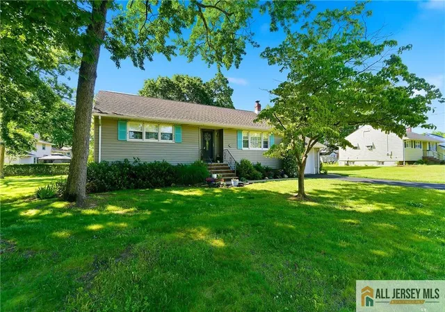 Photo 3 of Single family home for sale at 708 Sunbrite Ln, Piscataway, NJ 08854 | MLS# 2770446M | Listing updated on 2026-09-22
