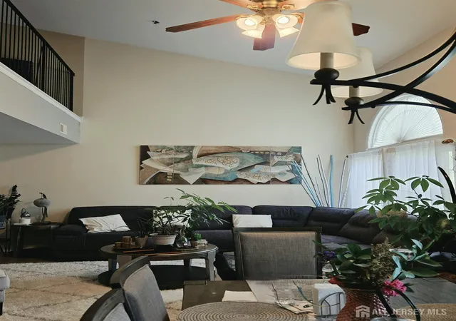 Listing Photo 5 - Condo for sale in building located at 1132 Edpas Rd, New Brunswick, NJ 08901 - Unit #1132