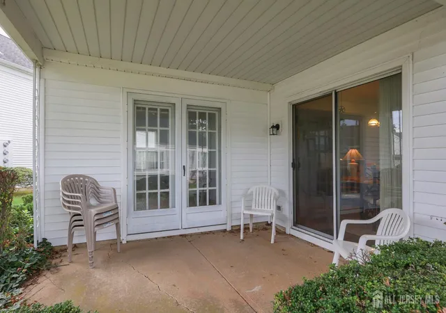 Photo 3 of Single family home for sale at 487 Somerset Ln #487A, Monroe Township, NJ 08831 | MLS# 2703909R | Listing updated on 2026-09-23