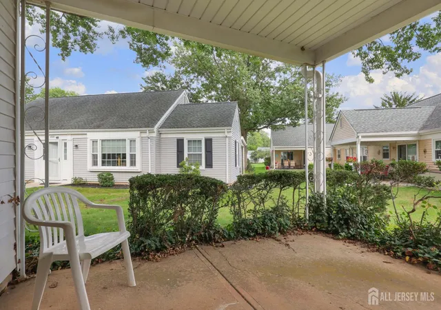 Photo 3 of Single family home for sale at 487 Somerset Ln #487A, Monroe Township, NJ 08831 | MLS# 2703909R | Listing updated on 2026-09-23