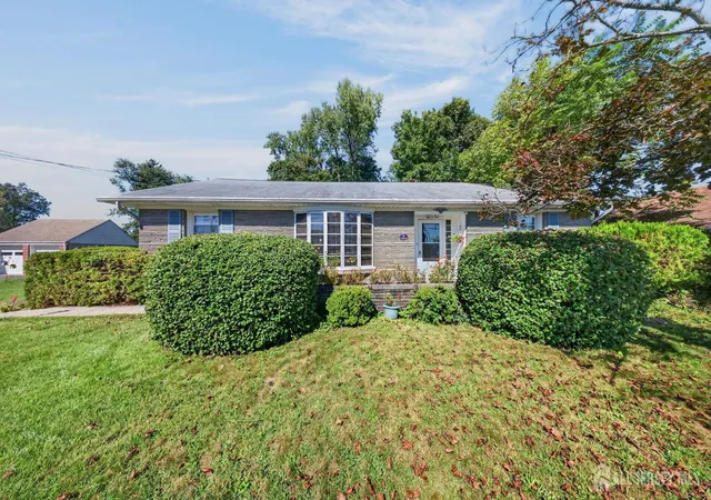 Photo 1 of Single family home for sale at 5 Lydecker Pl, Middlesex, NJ 08846 | MLS# 2704216R | Listing updated on 2026-09-26