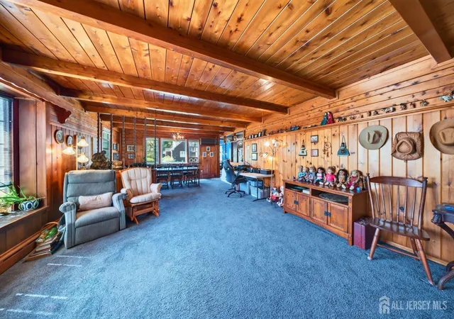 Photo 3 of Single family home for sale at 5 Lydecker Pl, Middlesex, NJ 08846 | MLS# 2704216R | Listing updated on 2026-09-26