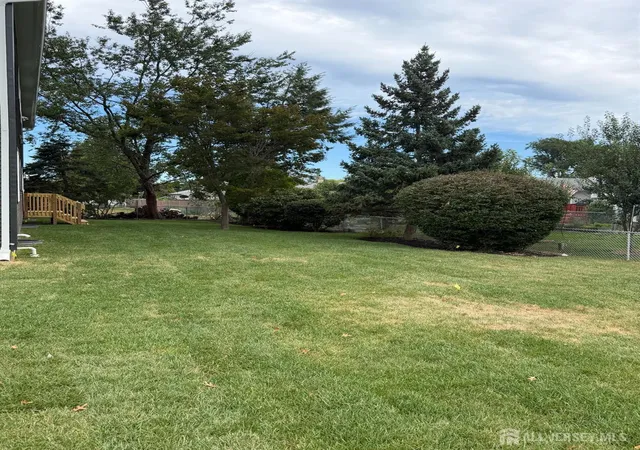 Photo 3 of Single family home for sale at 61 Vera St, Piscataway, NJ 08854 | MLS# 2702277R | Listing updated on 2026-09-28