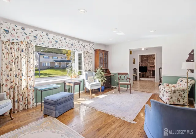 Photo 2 of Single family home for sale at 35 Woodmere Rd, North Brunswick, NJ 08902 | MLS# 2706578R | Listing updated on 2026-10-23