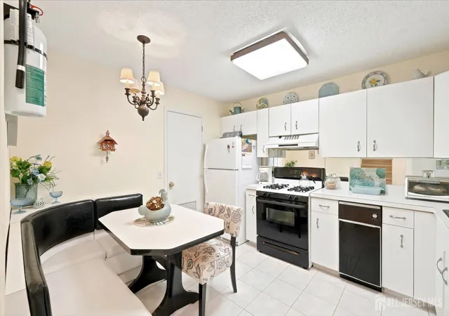Photo 4 of Townhouse for sale at 444 Bayberry Ct, Englishtown, NJ 07726 | MLS# 2703738R | Listing updated on 2026-09-28