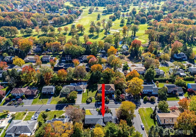 Photo 4 of Single family home for sale at 48 Frost Ave W, Edison, NJ 08820 | MLS# 2706958R | Listing updated on 2026-10-28