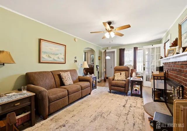Photo 4 of Single family home for sale at 901 Maple Ave, South Plainfield, NJ 07080 | MLS# 2706770R | Listing updated on 2026-10-28