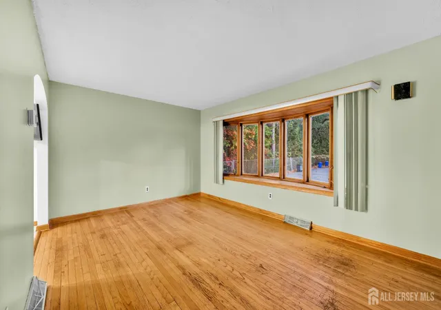 Photo 3 of Single family home for sale at 90 Island Ave, Little Falls, NJ 07424 | MLS# 2707003R | Listing updated on 2026-10-29