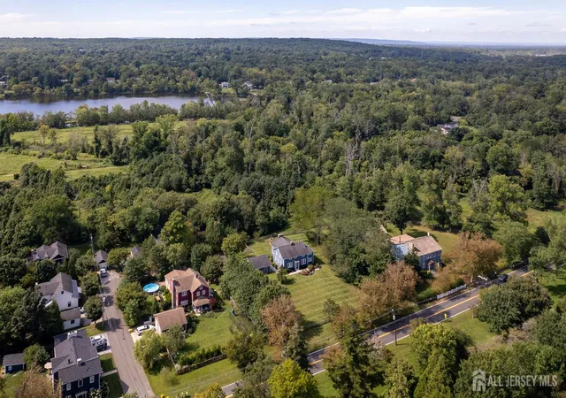Photo 58 of Single family home for sale at 10 Old Nursery Rd, Princeton, NJ 08540 | MLS# 2703733R | Listing updated on 2026-10-05