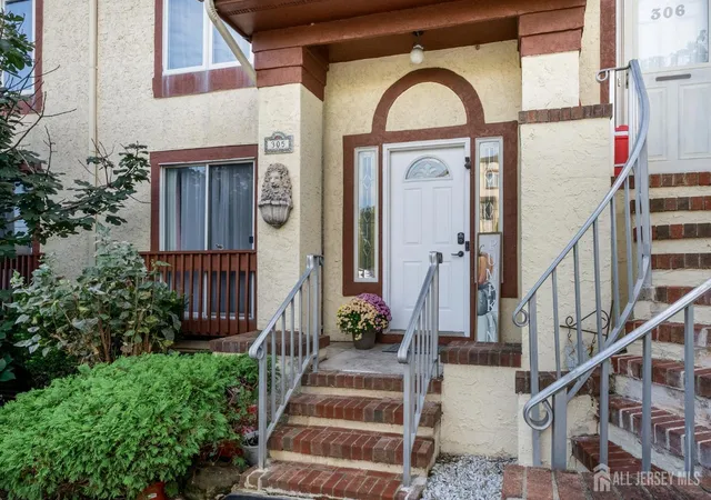 Photo 3 of Townhouse for sale at 305 Michaels Ct, Woodbridge, NJ 07095 | MLS# 2704652R | Listing updated on 2026-09-29