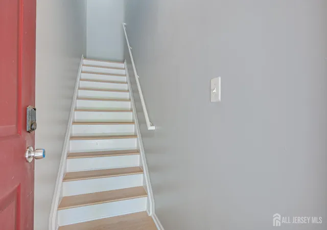 Photo 3 of Townhouse for sale at 50 Central Sq Park, Metuchen, NJ 08840 | MLS# 2703792R | Listing updated on 2026-09-16