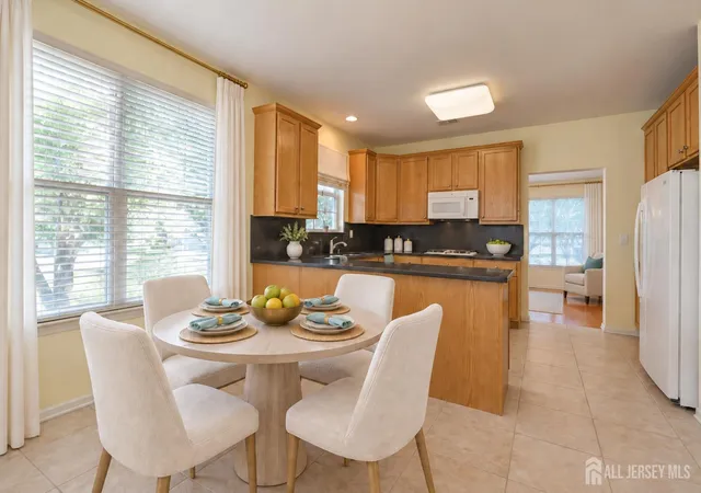 Photo 4 of Single family home for sale at 160 Kyle Ct, Monroe Township, NJ 08831 | MLS# 2703894R | Listing updated on 2026-09-15
