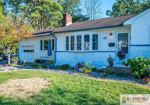 Photo 2 of Single family home for sale at 228 Norris Ave, Metuchen, NJ 08840 | MLS# 2770536M | Listing updated on 2026-09-25