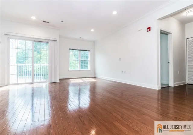 Listing Photo 5 - Condo for sale in building located at 9213 Falston Cir, Old Bridge, NJ 08857 - Unit #9213
