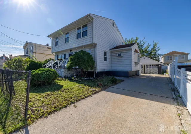 Photo 1 of Single family home for sale at 15 Clinton Ave, Keasbey, NJ 08832 | MLS# 2703701R | Listing updated on 2026-09-18