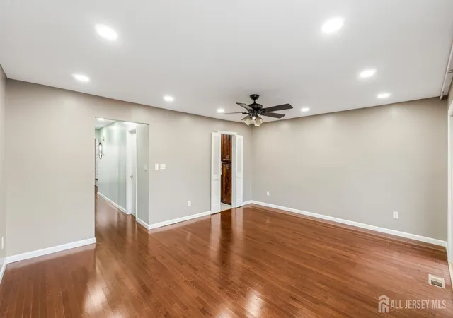 Photo 4 of Townhouse for sale at 32 Chelsea Way, Bridgewater, NJ 08807 | MLS# 2704556R | Listing updated on 2026-09-28