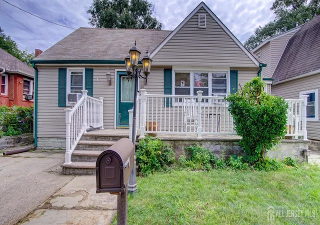 Photo 1 of Single family home for sale at 44 Briarwood Ave, Keansburg, NJ 07734 | MLS# 2704019R | Listing updated on 2026-09-10