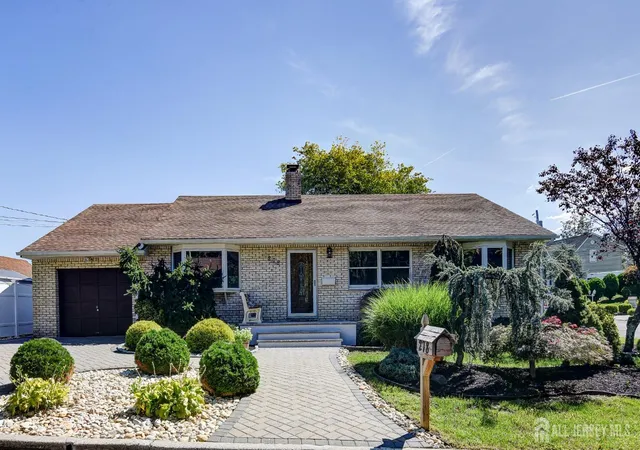 Photo 2 of Single family home for sale at 278 Britton Ave, South Amboy, NJ 08879 | MLS# 2703867R | Listing updated on 2026-09-22