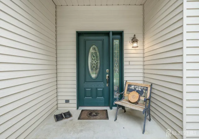 Photo 3 of Single family home for sale at 2426 W Main St, Millville, NJ 08332 | MLS# 2705029R | Listing updated on 2026-09-29