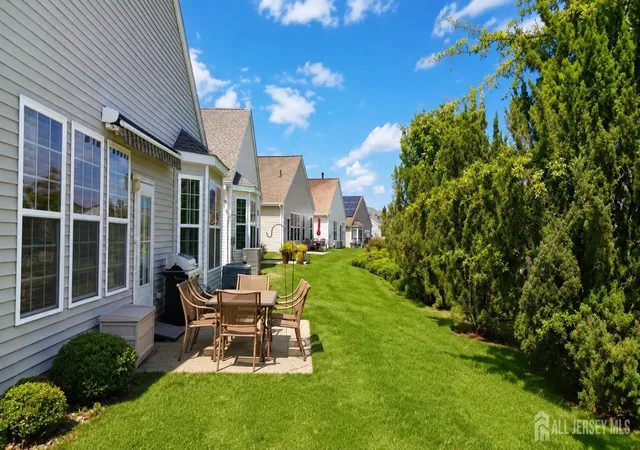 Photo 3 of Single family home for sale at 81 Prusakowski Blvd, Parlin, NJ 08859 | MLS# 2703836R | Listing updated on 2026-09-10