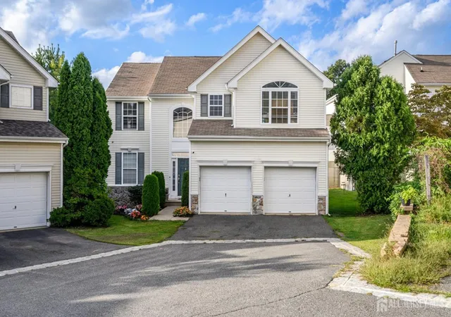 Photo 40 of Single family home for sale at 38 Winding Hl Dr, Hackettstown, NJ 07840 | MLS# 2704349R | Listing updated on 2026-09-29