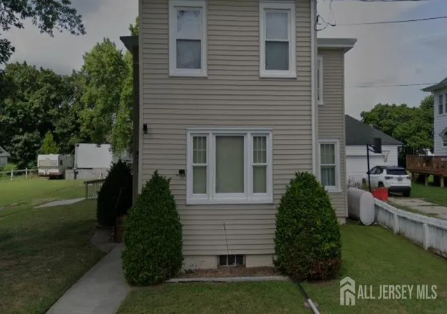 Photo 1 of Single family home for sale at 2529 Market St, Port Norris, NJ 08349 | MLS# 2703635R | Listing updated on 2026-09-17
