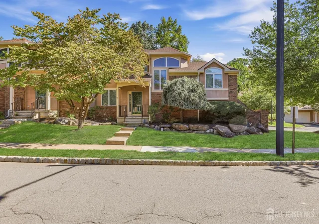 Photo 2 of Townhouse for sale at 118 Kingsland Cir, Monmouth Junction, NJ 08852 | MLS# 2704413R | Listing updated on 2026-09-26