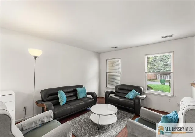 Photo 3 of Single family home for sale at 92 Woodbury Rd, Edison, NJ 08820 | MLS# 2770568M | Listing updated on 2026-09-25