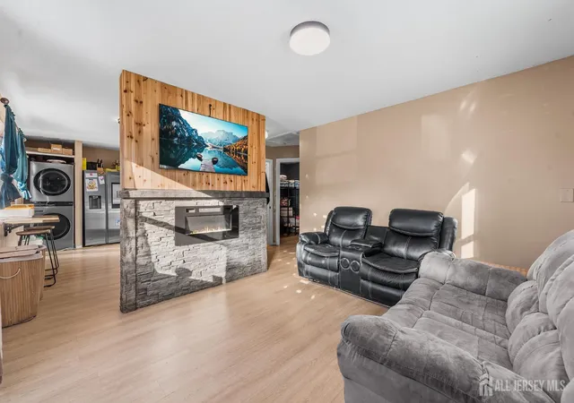 Photo 4 of Single family home for sale at 44 Eisenhower Dr, Sayreville, NJ 08872 | MLS# 2706411R | Listing updated on 2026-10-23