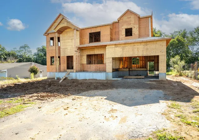 Photo 2 of Single family home for sale at 16 Newman Rd, Kendall Park, NJ 08824 | MLS# 2704095R | Listing updated on 2026-09-24
